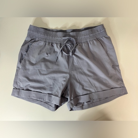 Lululemon Spring Break Away Short *4-way Stretch 3"
Berry Mist - Picture 5 of 7